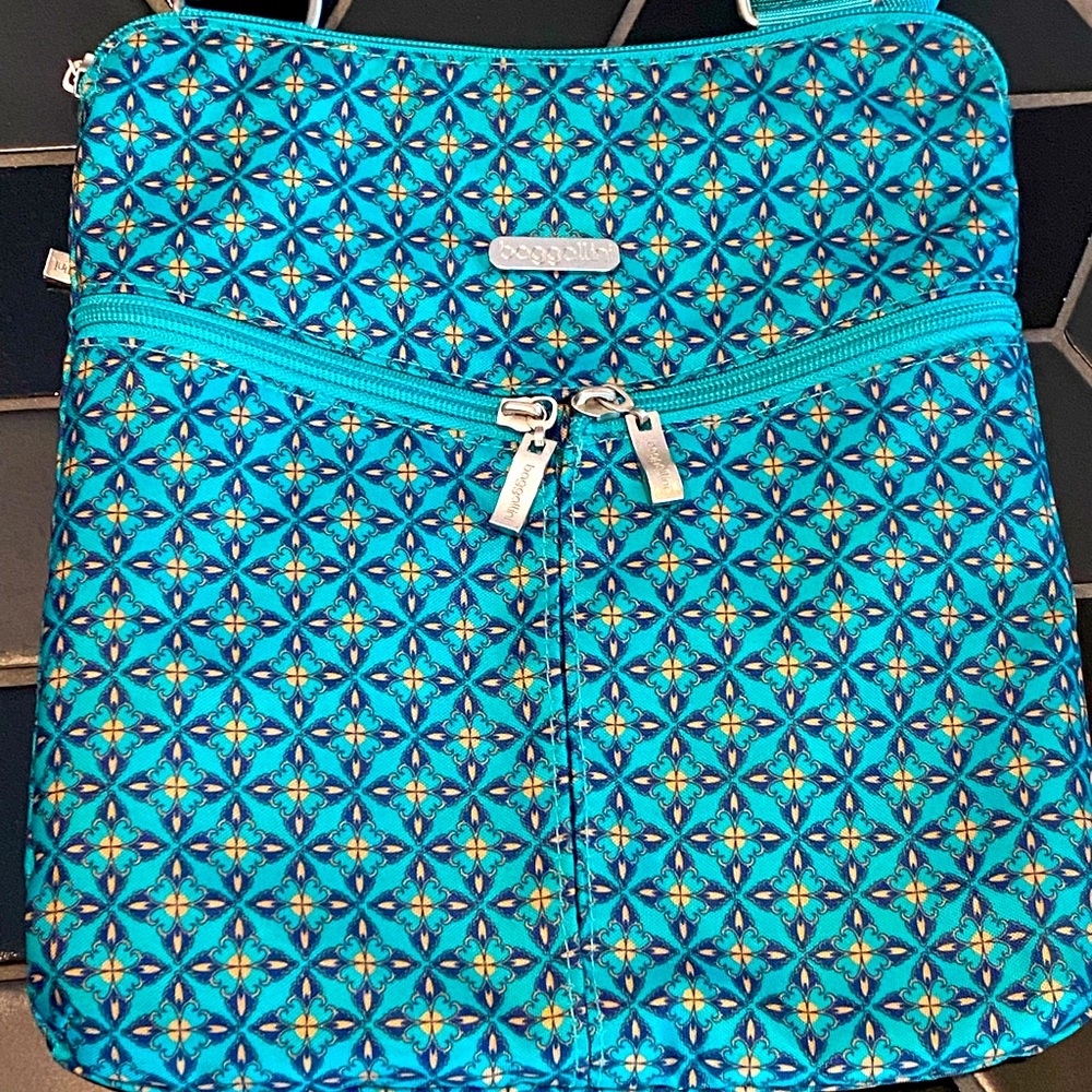 Baggallini Turquoise Crossbody Bag